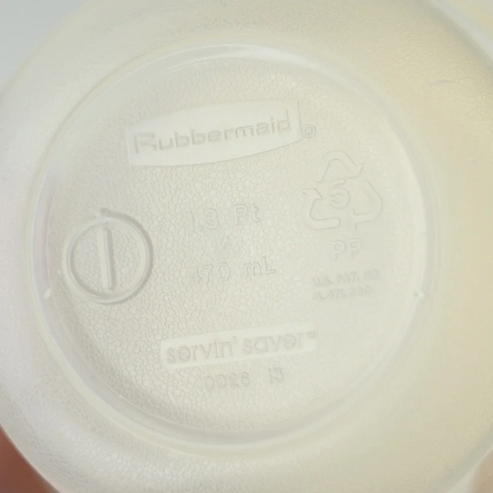 Vintage Rubbermaid Servin Saver Contain + Lid Almond‎ Cream Round 1.3 Pt 470 mL